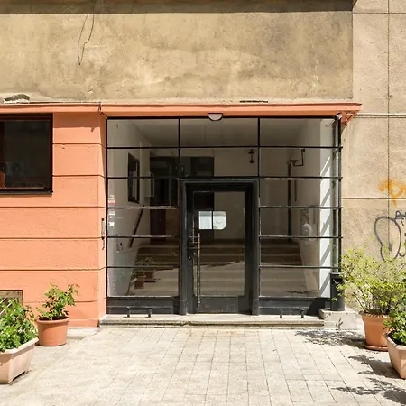 The Adventure 1Br - Steps 2 Metro & Old Town * Bükreş