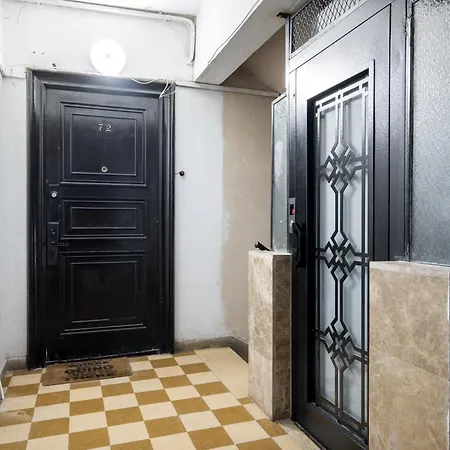 The Adventure 1Br - Steps 2 Metro & Old Town Apartament *