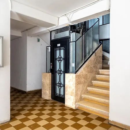 Daire The Adventure 1Br - Steps 2 Metro & Old Town Bükreş