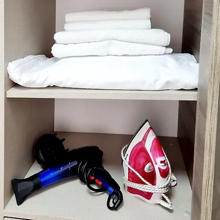 Apartamento The Adventure - Steps 2 Old Town & Metro *