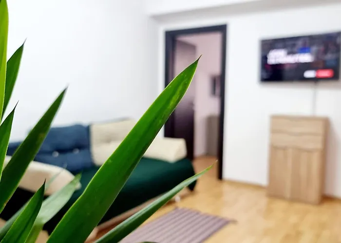 The Adventure - Steps 2 Metro & Old Town Apartamento *