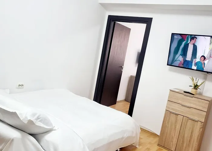 アパート The Adventure - Steps 2 Metro & Old Town ブカレスト